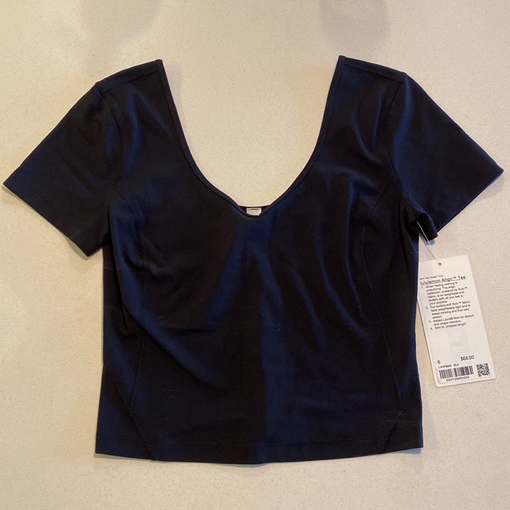 NWT Lululemon Align Tee - black
